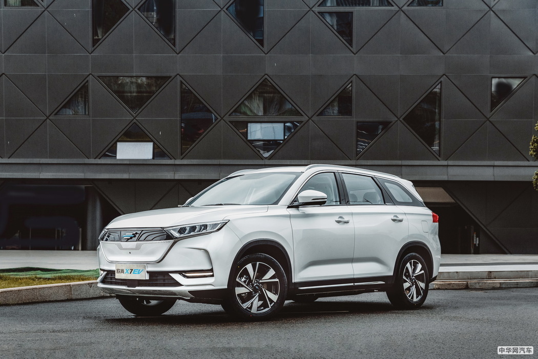 欧尚X7 EV